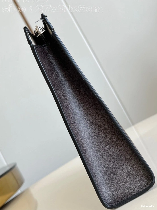 LOUIS VUITTON POCHETTE VOYAGE-27*21*6CM 0115